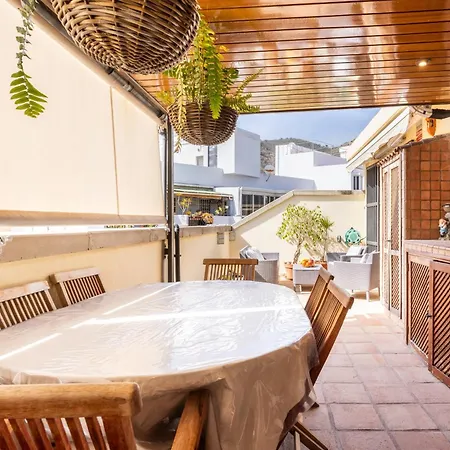 Apartamento Home2book Comfy & Bright Attic, Cruz (adults Only)